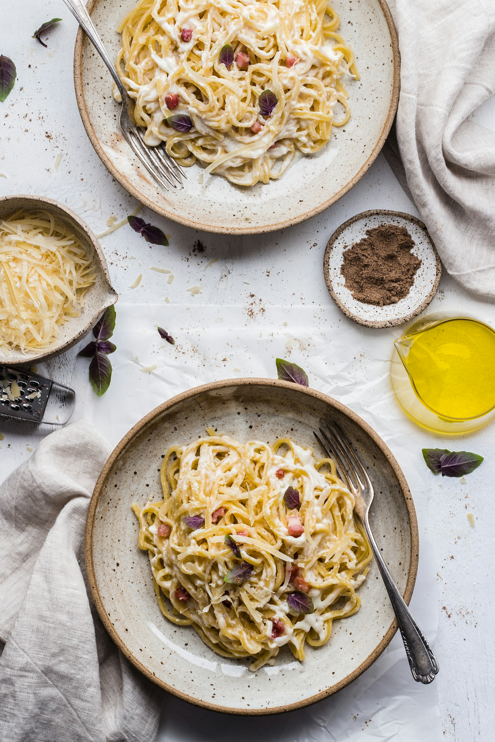 Pasta with cheese and fresh herbs